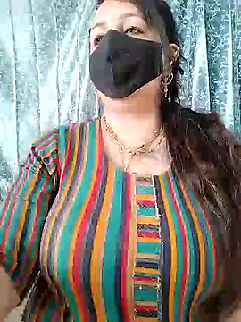 Snapshot of cute-tanvi chatting on 7, 2, 2025 cute-tanvi online show from 7, 2, 2025