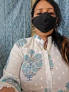 Snapshot of cute-tanvi chatting on 5, 3, 2025 cute-tanvi online show from 5, 3, 2025