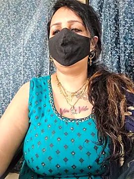 Snapshot of cute-tanvi chatting on 11, 3, 2025 cute-tanvi online show from 11, 3, 2025