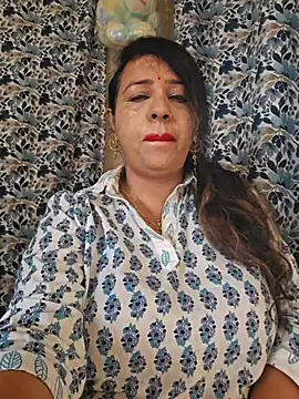 Snapshot of cute-tanvi chatting on 10, 9, 2025 cute-tanvi online show from 10, 9, 2025