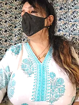 cute-tanvi online show from 16, 9, 2025