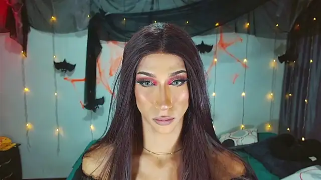 Kenisha Sweet online show from 18, 10, 2025