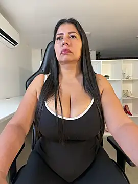 natural bigboobs online show from 26, 5, 2026