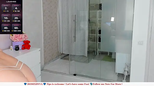 Domixdyva online show from 27, 2, 2025