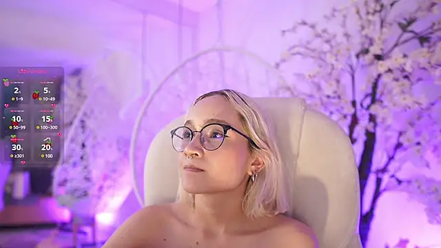 DalahiaRush online show from 12, 2, 2025