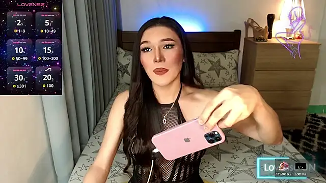 Snapshot of Sexy_Adrestia chatting on 24, 10, 2025 Sexy Adrestia online show from 24, 10, 2025