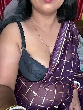 Snapshot of Anushka_21 chatting on 16, 4, 2026 Anushka 21 online show from 16, 4, 2026