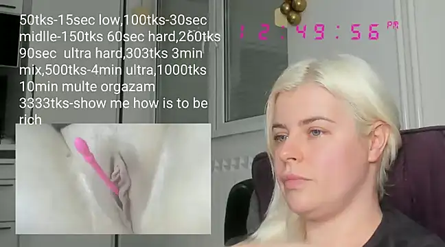 Snapshot of queenofthenighttt chatting on 7, 3, 2025 queenofthenighttt online show from 7, 3, 2025