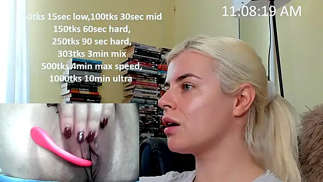 Snapshot of queenofthenighttt chatting on 12, 1, 2026 queenofthenighttt online show from 12, 1, 2026