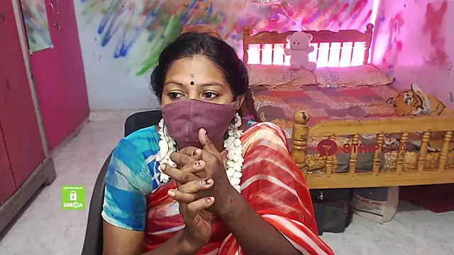 Snapshot of Novapol chatting on 24, 9, 2025 Novapol online show from 24, 9, 2025