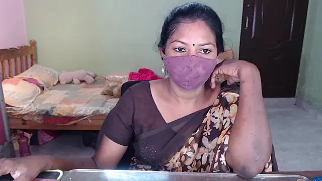 Snapshot of Novapol chatting on 17, 4, 2026 Novapol online show from 17, 4, 2026