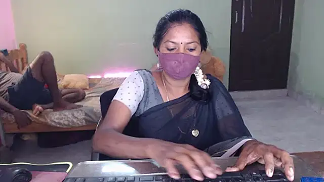 Snapshot of Novapol chatting on 1, 5, 2026 Novapol online show from 1, 5, 2026