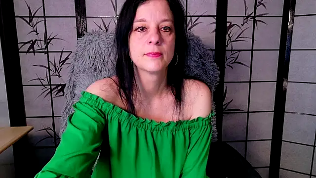  Sweetlonglips  online show from 14, 6, 2026