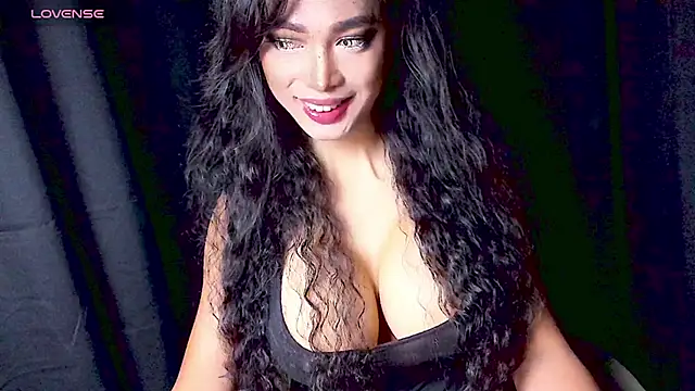 XXsexylongcockXX online show from 13, 3, 2026