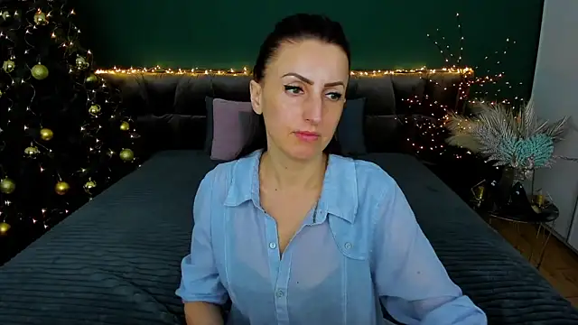 Rebecca Diamond online show from 10, 1, 2025