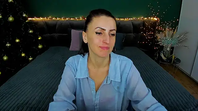 Rebecca Diamond online show from 15, 1, 2025