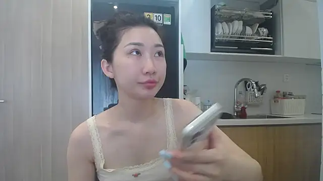 Asiagirll online show from 13, 5, 2026