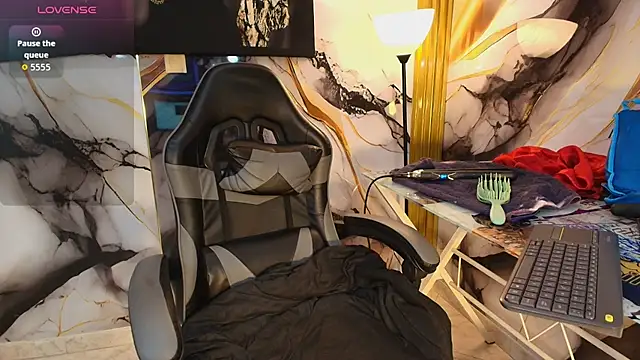 Eva MilfF online show from 19, 3, 2026