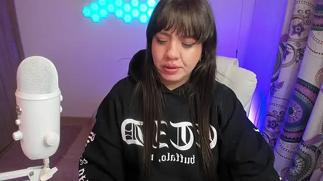 Snapshot of sophia_grants chatting on 15, 10, 2025 sophia grants online show from 15, 10, 2025