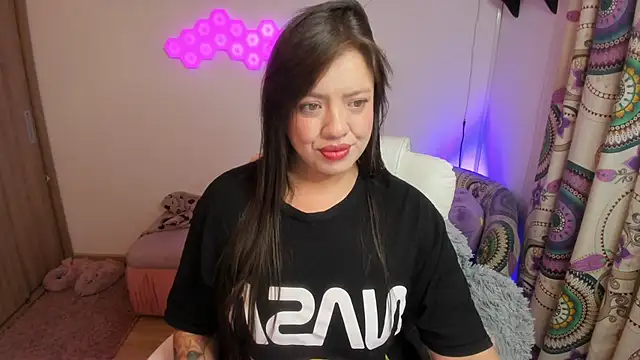 Snapshot of sophia_grants chatting on 21, 12, 2025 sophia grants online show from 21, 12, 2025