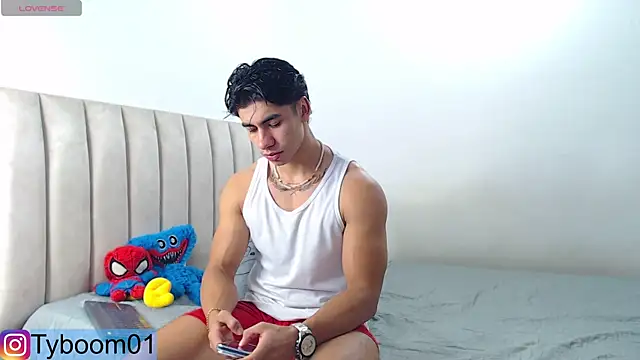Snapshot of TYLER_BOOM chatting on 6, 2, 2025 TYLER BOOM online show from 6, 2, 2025