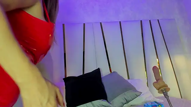 elena mature online show from 9, 5, 2026