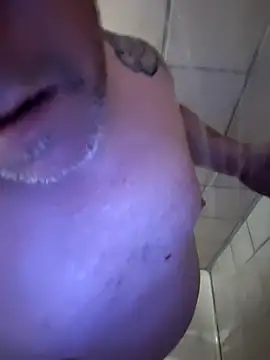 Snapshot of Billywax chatting on 22, 4, 2026 Billywax online show from 22, 4, 2026