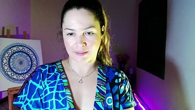 solamatista11 online show from 25, 2, 2025