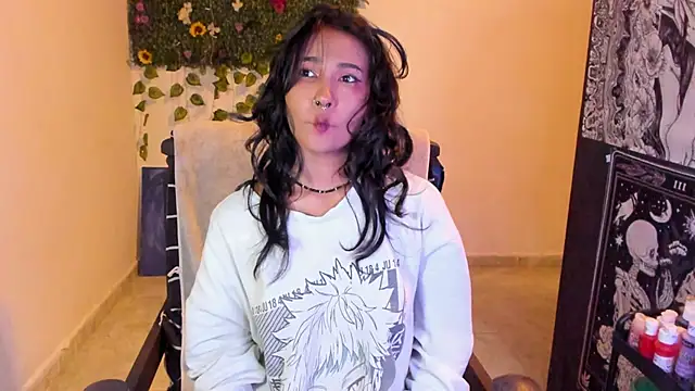 Mary Rosse1 online show from 22, 10, 2025