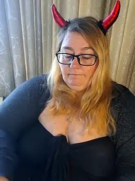 Iceprincess2bad4u online show from 3, 5, 2026