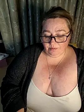 Iceprincess2bad4u online show from 6, 5, 2026