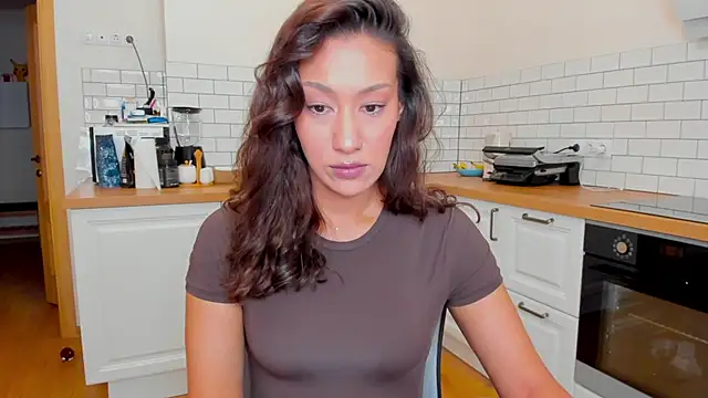 Snapshot of FieryHeart chatting on 24, 10, 2025 FieryHeart online show from 24, 10, 2025