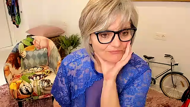 Milf-Ella online show from 31, 1, 2025