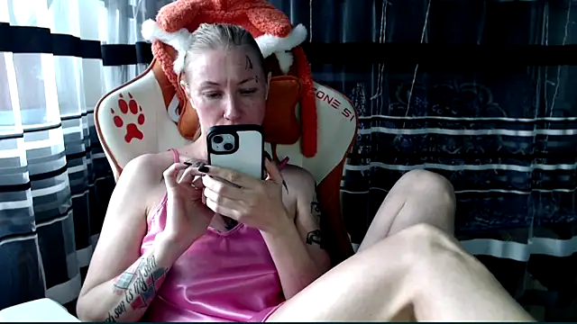 cold lollipop online show from 24, 5, 2026