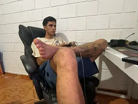 Max TheHorseDick online show from 24, 2, 2026