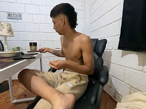 Max TheHorseDick online show from 10, 5, 2026