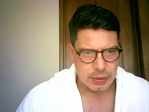 Snapshot of Supercolalvin chatting on 19, 9, 2025 Supercolalvin online show from 19, 9, 2025