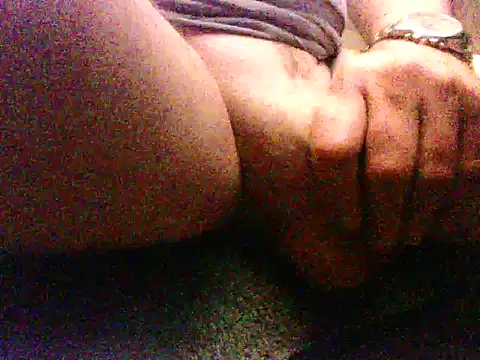 Snapshot of SDtinycok chatting on 5, 3, 2026 SDtinycok online show from 5, 3, 2026