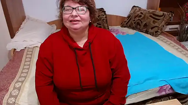 Snapshot of SweetMommaX chatting on 17, 3, 2025 SweetMommaX online show from 17, 3, 2025