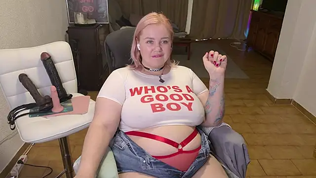 Snapshot of MargotGrey chatting on 6, 3, 2026 MargotGrey online show from 6, 3, 2026