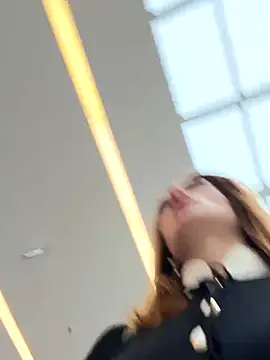 Snapshot of -AngelAri- chatting on 22, 10, 2025 -AngelAri- online show from 22, 10, 2025