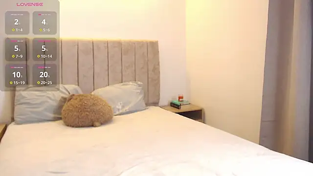 Maya Lewis online show from 7, 10, 2025