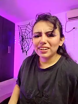 Snapshot of mary_diaz1 chatting on 20, 10, 2025 mary diaz1 online show from 20, 10, 2025