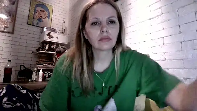 Snapshot of Angel_girllovemy chatting on 18, 1, 2026 Angel girllovemy online show from 18, 1, 2026