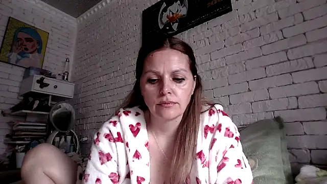 Snapshot of Angel_girllovemy chatting on 5, 2, 2026 Angel girllovemy online show from 5, 2, 2026