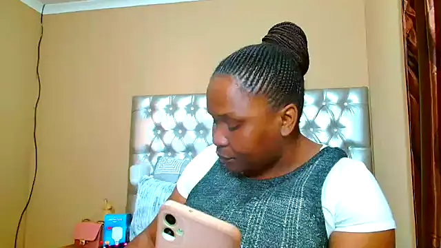 missboobsxx online show from 30, 9, 2025