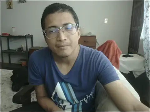 Mghty-cockl88 online show from 14, 2, 2025