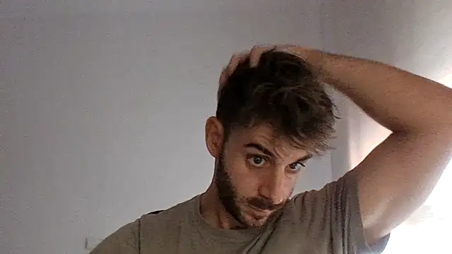 Snapshot of vargas90 chatting on 19, 9, 2025 vargas90 online show from 19, 9, 2025