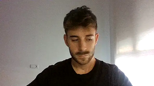 Snapshot of vargas90 chatting on 26, 9, 2025 vargas90 online show from 26, 9, 2025