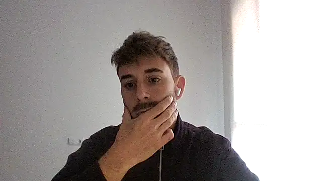 Snapshot of vargas90 chatting on 6, 10, 2025 vargas90 online show from 6, 10, 2025